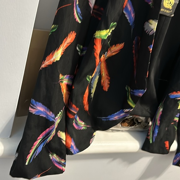 2️⃣ for $20 NWT QED London Colorful Feather Graphic Woman Blazer - Picture 3 of 13